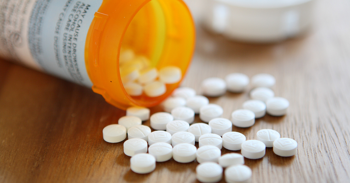Is Naproxen Safe To Take With Tramadol